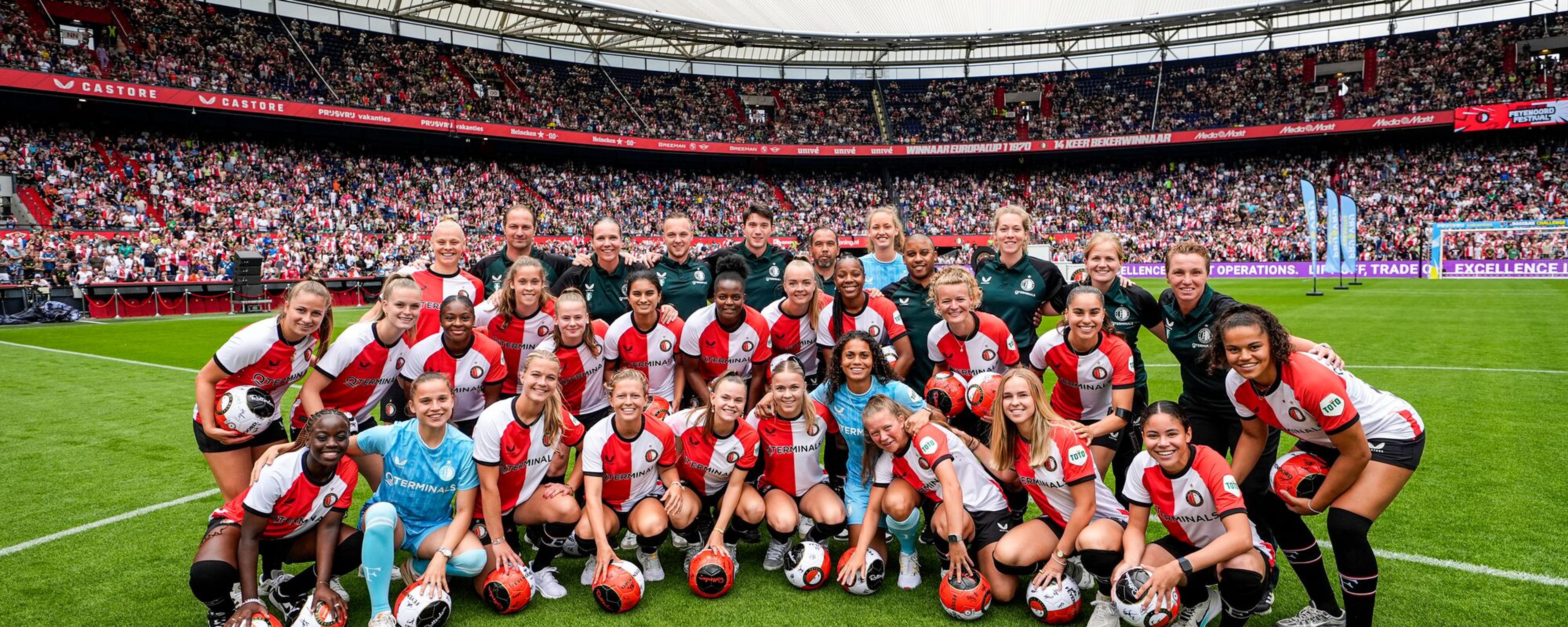 Feest in De Kuip: Feyenoord Vrouwen 1 schitteren op de jaarlijkse Opendag!!
