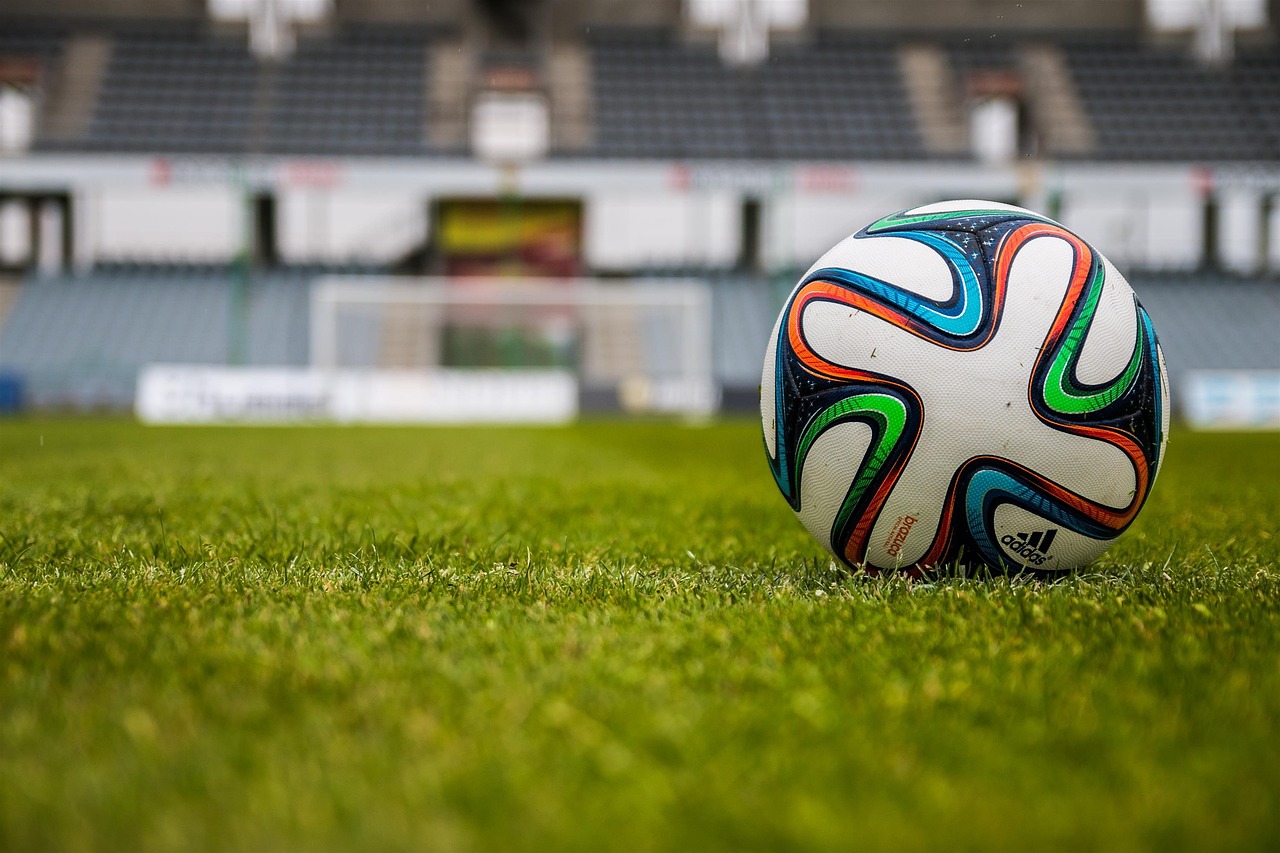Zwaar weekend voor Nederlandse vrouwenclubs in vriendschappelijke duels