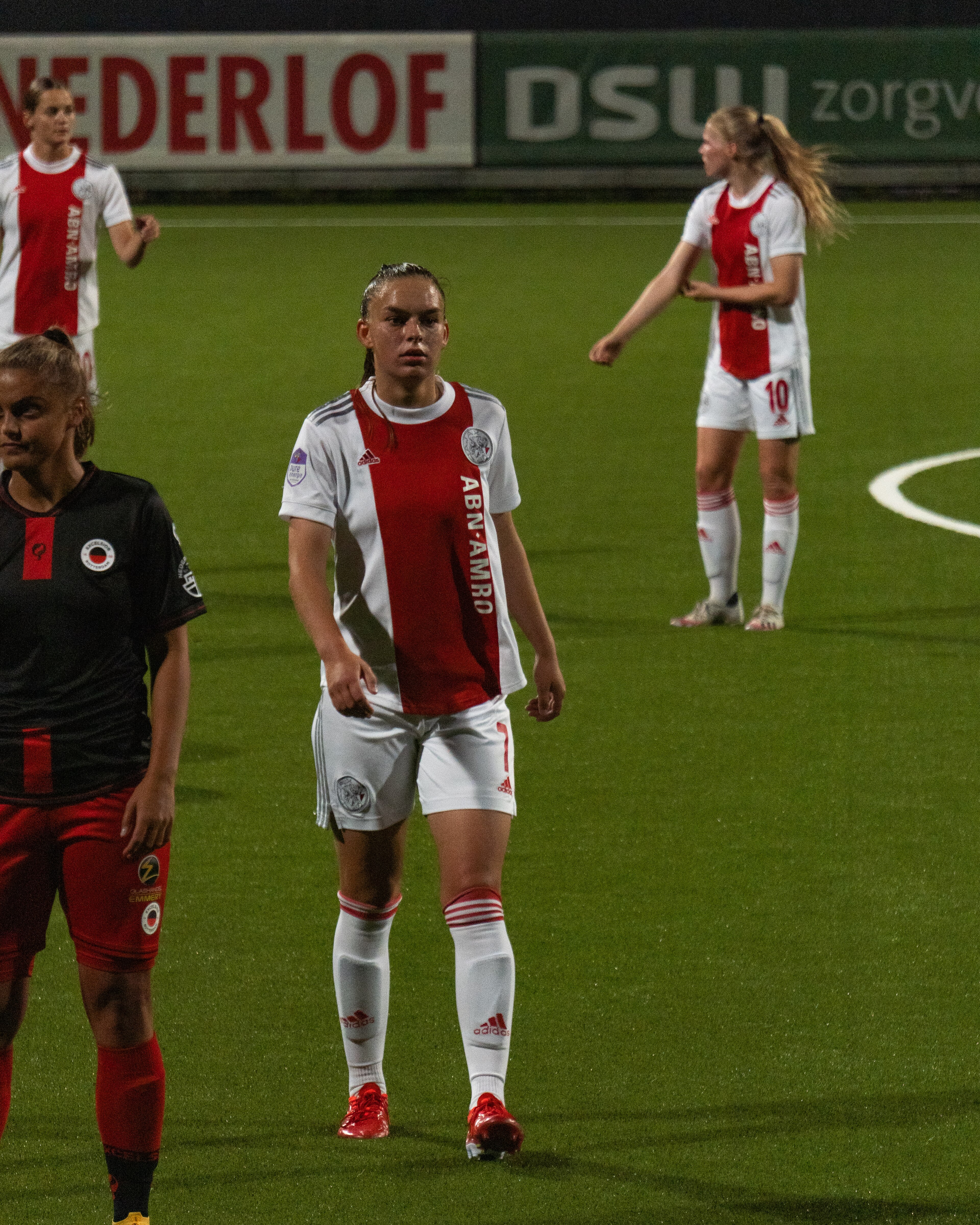 Romée Leuchter, Aanvaller van Paris Saint-Germain